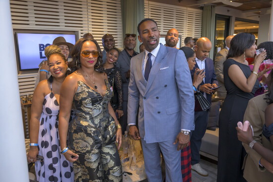 Guests with Mayor Andre Dickens 