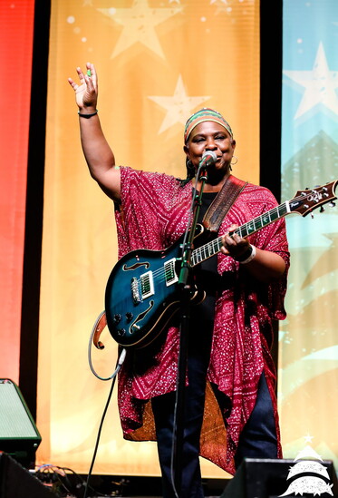 Ruthie Foster performing at Armadillo Bazaar. 