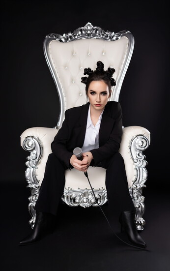 Photo by Kossina Creative Photo Studio by Associate Photographer Alexandra Wagner