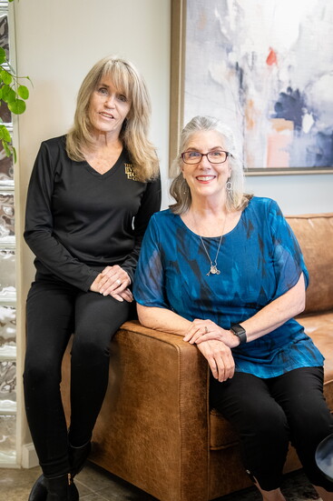 Tammy Easley and Elizabeth Hilbun