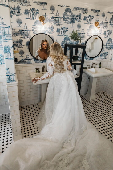 Photo by Brittany Coonrod @brittandbeanphotography Dress- Custom La Premier Location- Burrus House Inn OBX