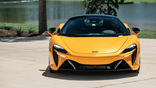 The McLaren Artura Spider invites a whole new way to road trip.