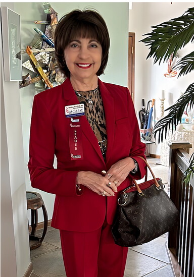 Carol receiving Athena Award.