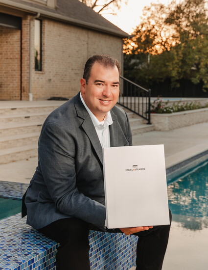 Photography by Savanna Romano