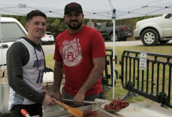Aaron Coombs and Kendrick Boudreaux from Hank’s Sports Bar & Rumors Deli at United Way of Cullman County’s annual Crawfish & Shrimp Boil 