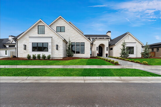 Tradewinds General Contracting, Kitchen and Interior Design & Finish, $1.9M – $2.8M