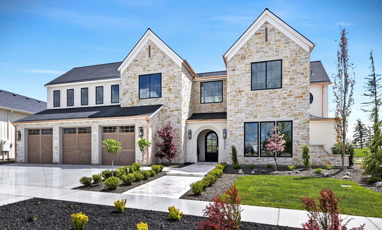 Biltmore Co., Exterior Design and Best Overall, $1.9M – $2.8M