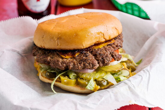 Lankford's, Firehouse Cheeseburger. Photo by Sina Asgari