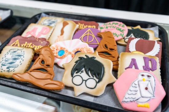 Custom Cookies by Suzybeez Bakery | Photography by Sunny Rajabi