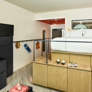 catbirdhotel-rooms-catbird_studio-bed_overview-300?v=1