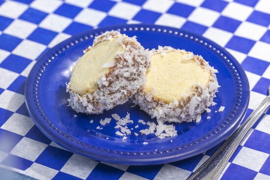 Alfajores de maicena from Tango Argentina Food
