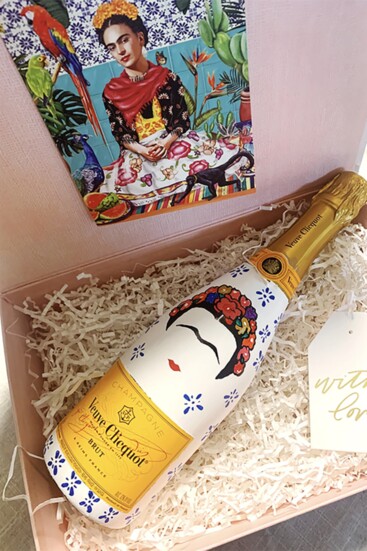 Frida Kahlo meets Veuve Clicquot