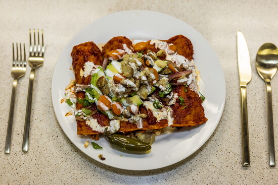Daisy’s Enchiladas Rojas