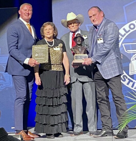 Tom Landry Award recipient