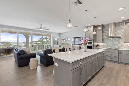 110 Spring Ave, Anna Maria, FL 34216, USA