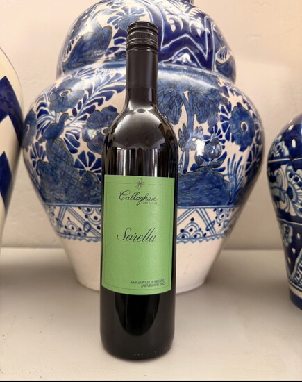 A brilliant blend of sangiovese and cabernet sauvignon awaits