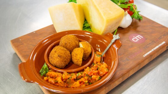 Suppli Di Riso (Cheesy Rice Croquettes)