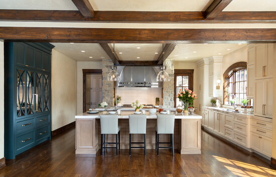 Anne Marie Design Studio, Drive Social Media