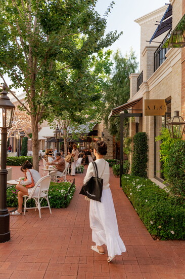 Shopping at Palisades Village 