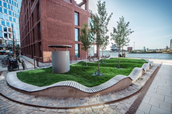 This wavy garden border in Copenhagen, Denmark, was created with ScandiCurb machines, which U.S. Navy veteran Rob Huffman now distributes in the U.S.