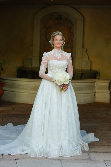 Julia stunned in a Milla Nova dress, seen here, outside at Sale e Pepe.