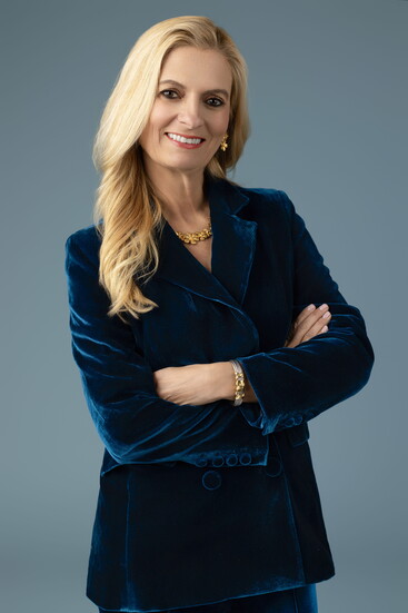 Melissa Tomlin champions small businesses and builds community through her retail and social concept 914PopUps.