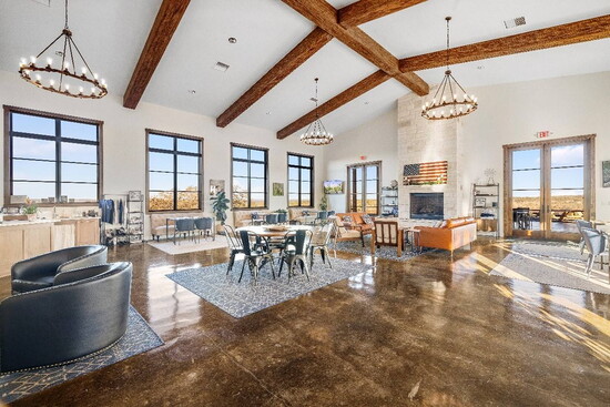 Tasting room at Covington Cellars