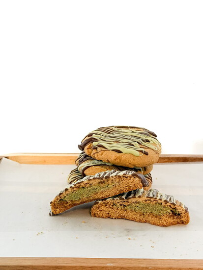 Pistachio Stuffed Cookies