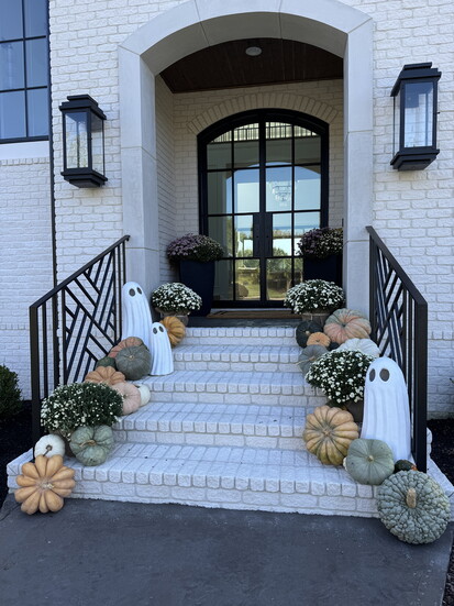 Photo 1 of 6