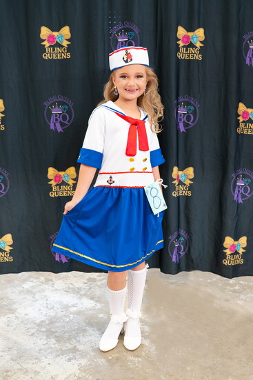 Contestant-Sailor Theme 