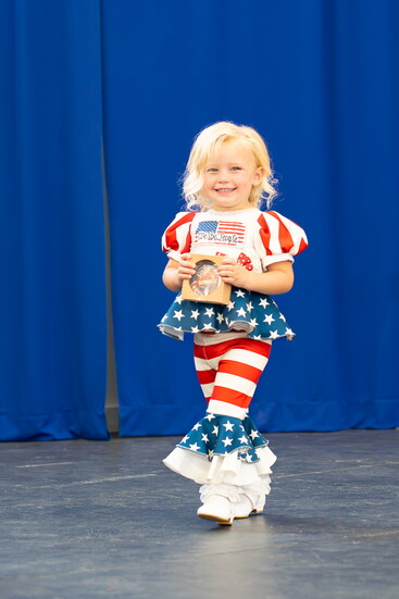 Contestant -Red white Blue/Patriotic Fun Fashion Theme  