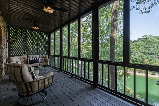At Black Oak Point, you can relax and take in views of Smith Lake.
