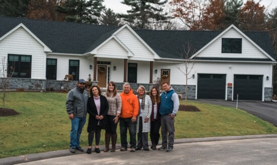 The Greens Team, left to right Brian Leduc, Kathi Phillips, Meghan Hess, Joe & Susan Hamelin, Hollie & Greg Hamelin