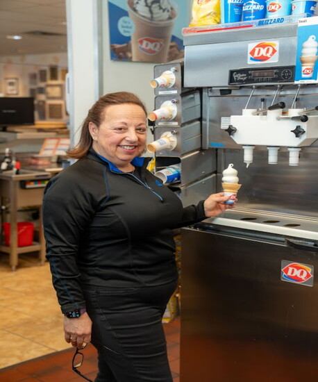Donna Albanese serves up!