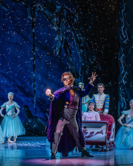 Photo 7 of 9