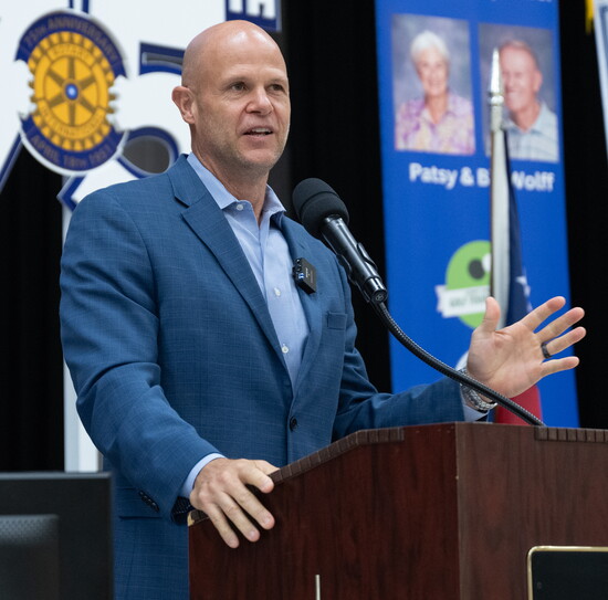 Danny Wuerffel shares his journey of faith and service at the Roswell Rotary Club.