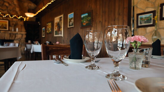 Elegant Dining at Chucherias