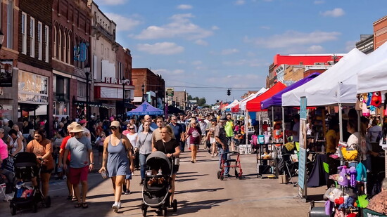 Featured image for DENISON FALL FEST RETURNS TO MAIN STREET