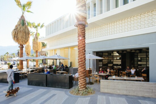 al fresco dining in downtown Palm Springs