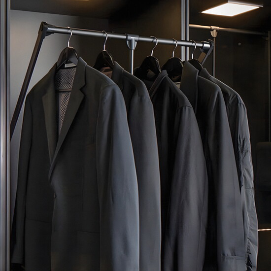 Pull down clothing rod