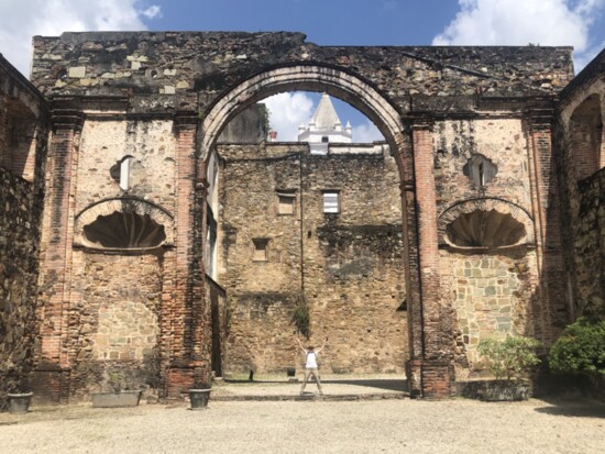 At Iglesia Santo Domingo in Casco Viejo, which was built in 1678 but destroyed in 1756