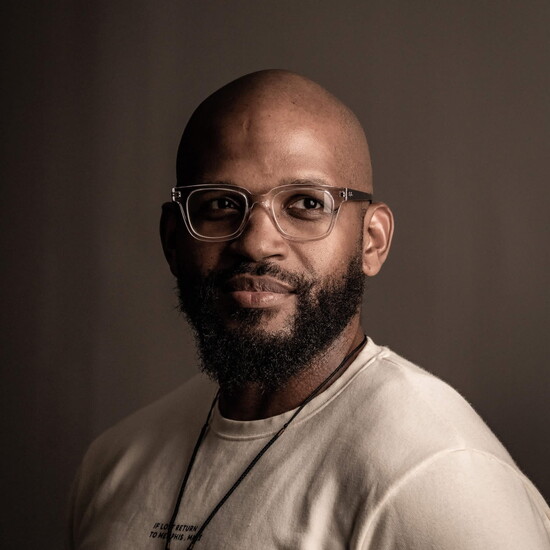D'Angelo Connell