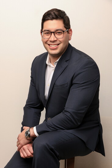 Dr. Kyle Kimura