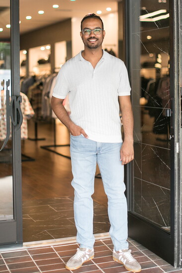 Joseph Men: Corneliani knit, Rag & Bone jean, Premiata sneaker.