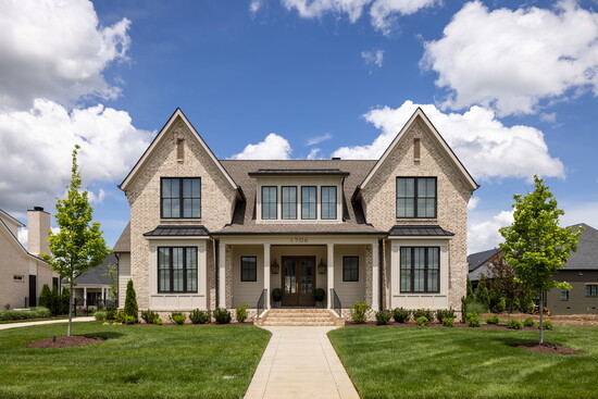 Example of J Taylor Designs / Photo by Seth Parker Studios