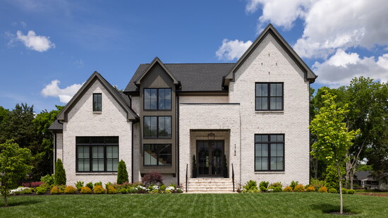 Example of J Taylor Designs / Photo by Seth Parker Studios