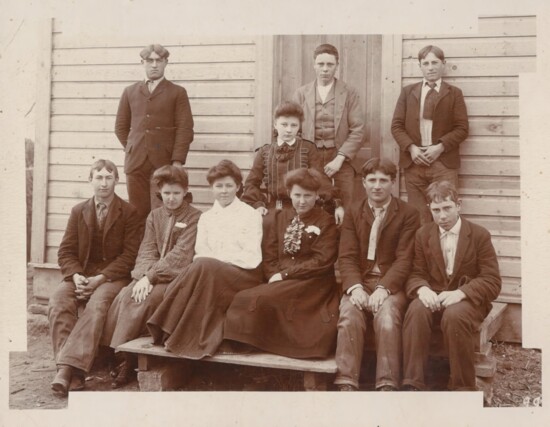 The Eagle High School graduating class of 1904