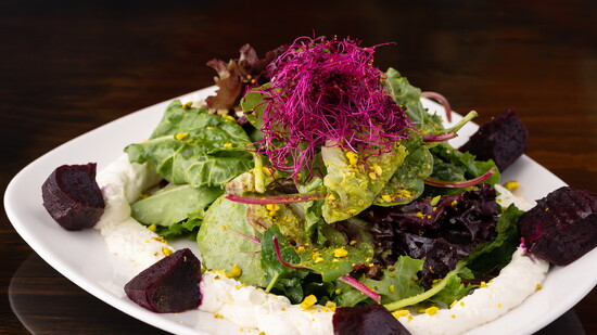 Featured image for Ela Mesa Taste of Greece