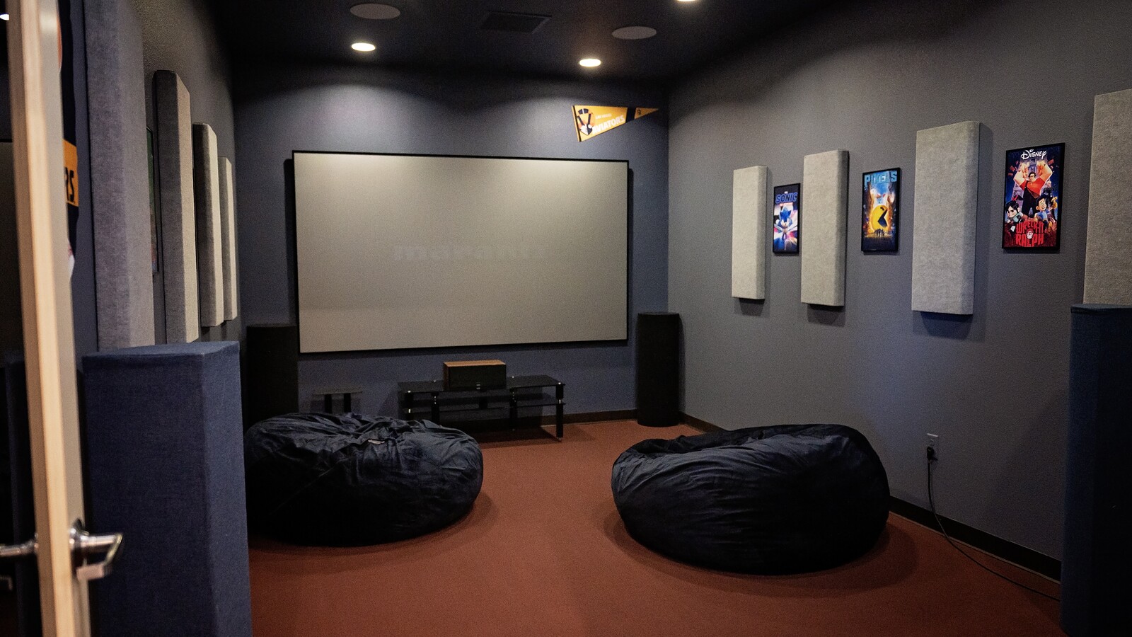 Indoor Cinema Package with Screen, Projector, Speaker, Disco Lights, Bean  Bags and Fairy Lights) - Party Equipment Hire in Buckinghamshire,  Berkshire, Oxfordshire, High Wycombe, Beaconsfield, Marlow
