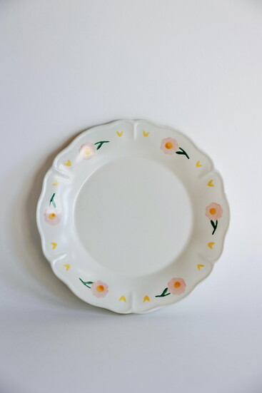 Coquette Picnic Plate  Regular  $22.00  Small $18.00